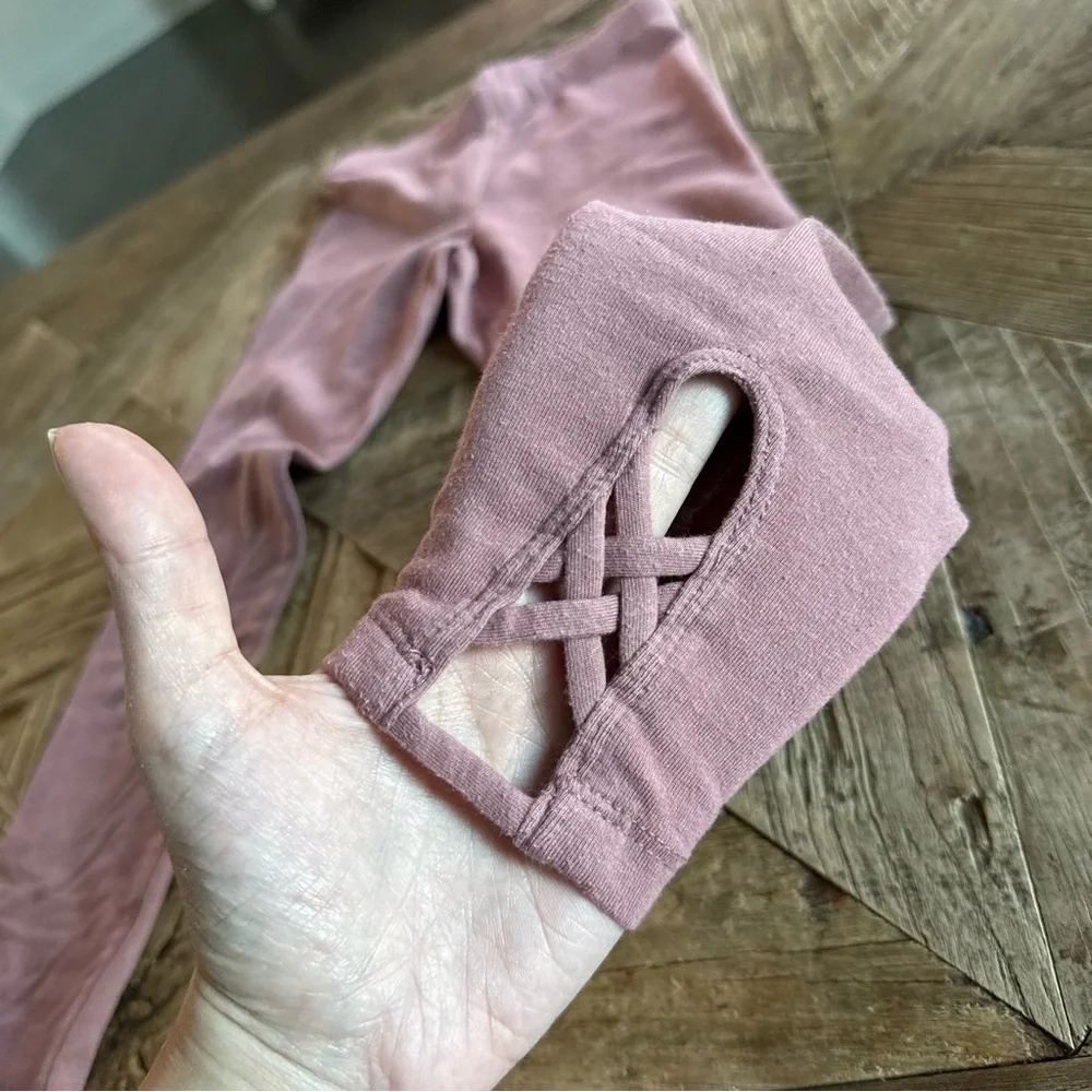 Old Navy Kids Stretch Criss Stylish Mauve Kids Leggings Small 6-7